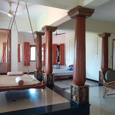 Thiruvambadi Beach Retreat Варкала Екстериор снимка