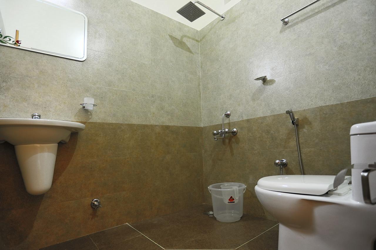 Thiruvambadi Beach Retreat Варкала Екстериор снимка